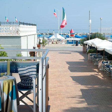 Hotel Alsen Rimini Ngoại thất bức ảnh