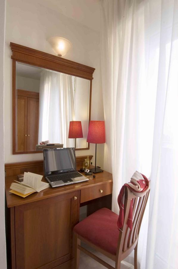 Hotel Alsen Rimini Ngoại thất bức ảnh